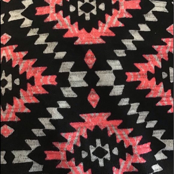 EUC LulaRoe Shirley Aztec Black & Pink design. Sz Small - Picture 3 of 5